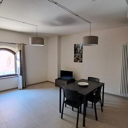 Domus Acaja Appartement Pinerolo Buitenkant foto