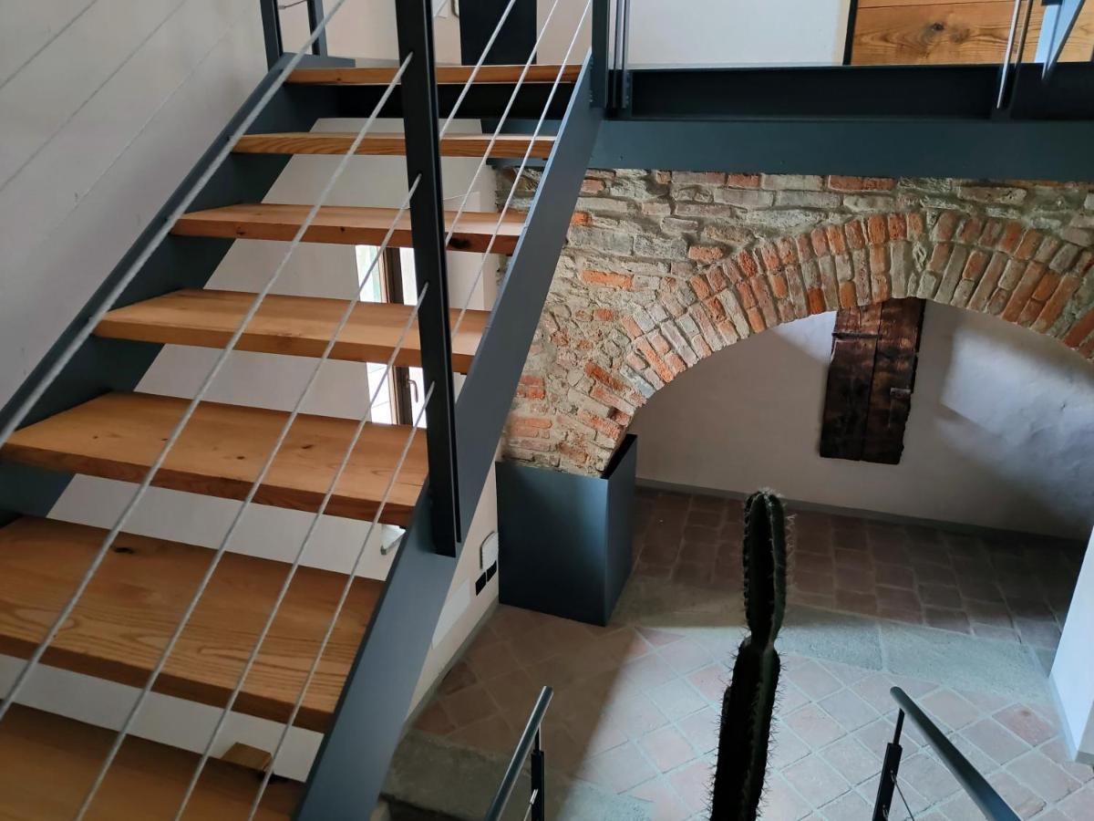 Domus Acaja Appartement Pinerolo Buitenkant foto
